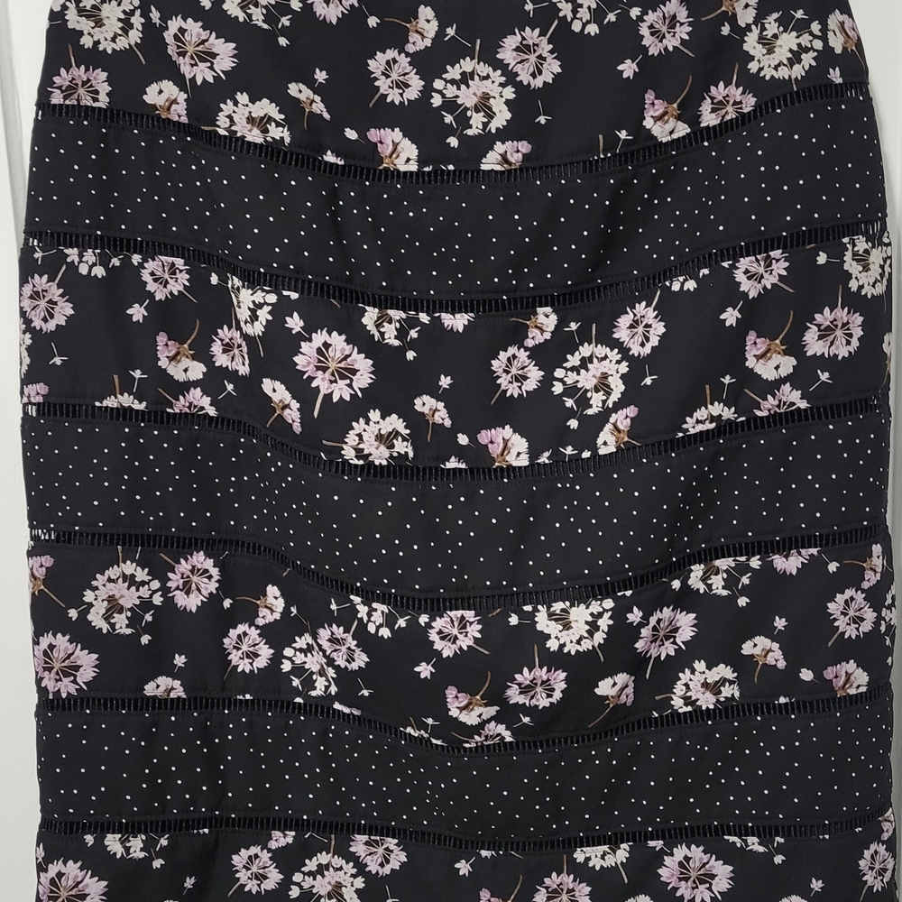 White House Black Market Firi Bumblebee Striped Floral Skirt Fully Lined